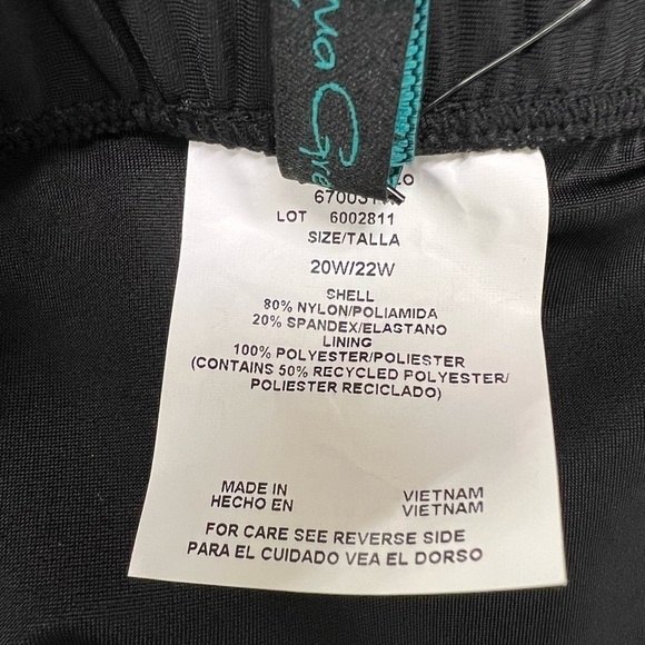 WOMEN’S Ruffle Swim Short - Picture 10 of 10